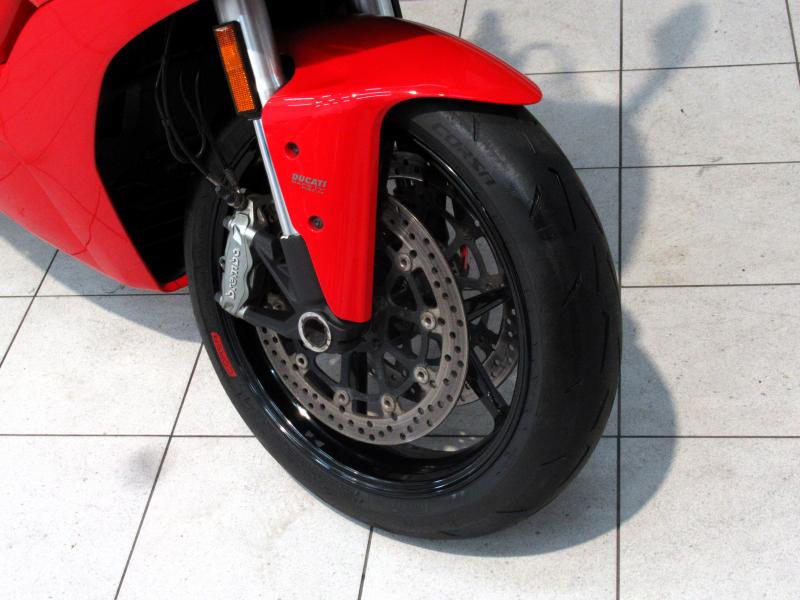  Ducati Supersport 937