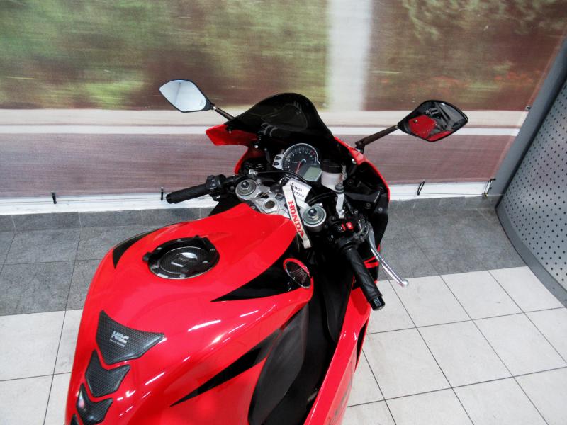 Honda CBR 1000RR SC59 Fireblade