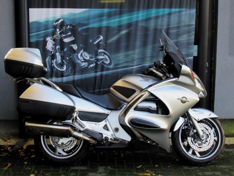 Honda ST 1300 Pan-European PRYWATNA