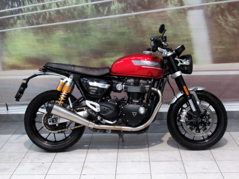 Triumph Speed Twin 1200